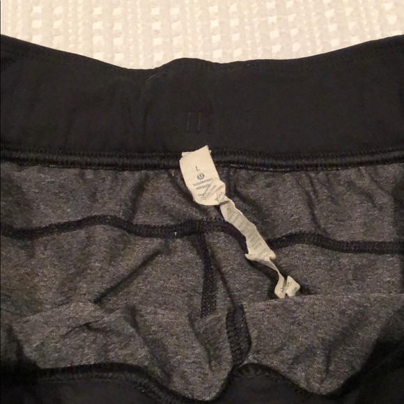 Lululemon On The Mat Pant - Picture 2 of 4